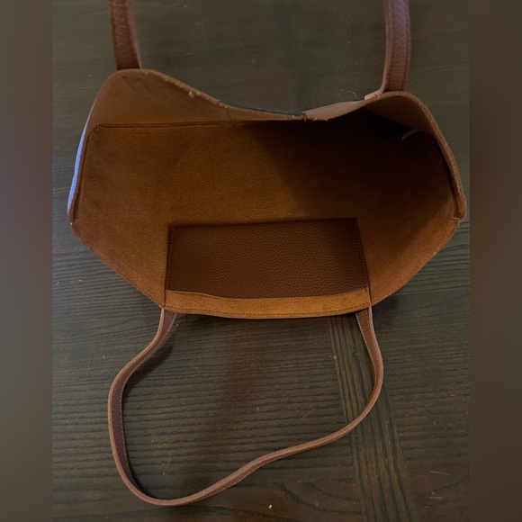 NWOT Leather purse by Vince Camuto - Picture 5 of 7